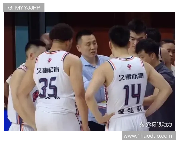 北京篮球队在大师赛积分榜中以86分稳居第一位置展现强劲实力