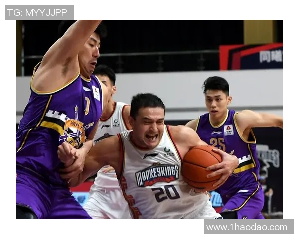 南京篮球队与北京篮球队的耐力对决赛后深度分析与反思 南京篮球队与北京篮球队的耐力对决赛后深度分析与反思