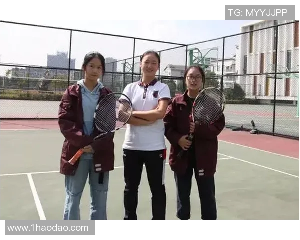 南京网球队在世界锦标赛中的团队协作表现及其对比赛结果的影响分析 南京网球队在世界锦标赛中的团队协作表现及其对比赛结果的影响分析