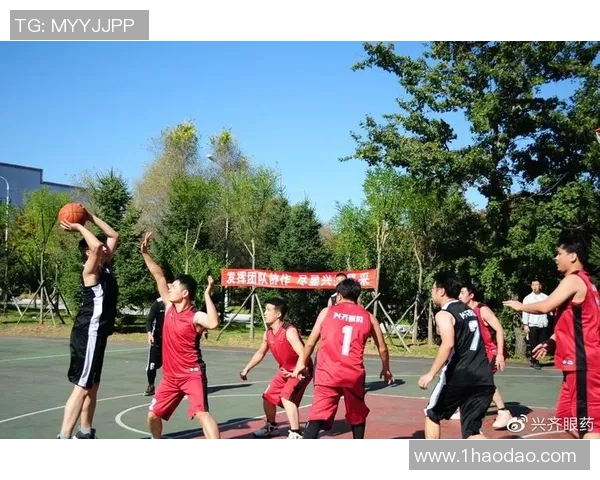 洲际杯赛场上广州篮球队状态分析与表现评估 洲际杯赛场上广州篮球队状态分析与表现评估