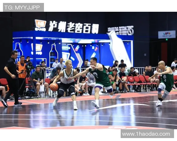 杭州篮球队在联合会杯积分榜上以53分稳居第一名，表现出色引人瞩目MBA