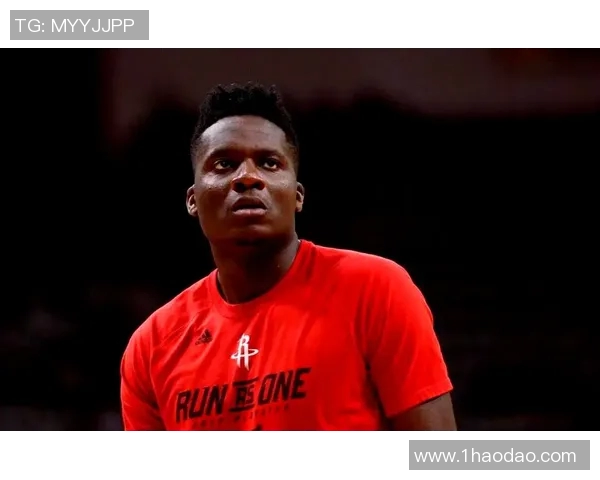 克林特卡佩拉:从新秀到NBA明星的成长之路与篮球智慧 克林特卡佩拉:从新秀到NBA明星的成长之路与篮球智慧