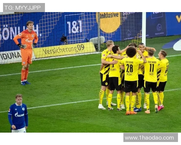 沙克尔与多特蒙德的激烈对决揭示了足球战术的深层次博弈与球队实力的较量