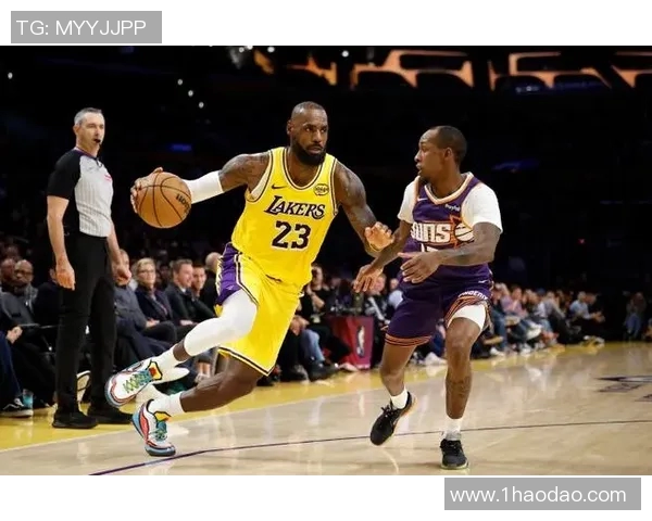 湖人对阵太阳阿泰的精彩对决回顾与分析